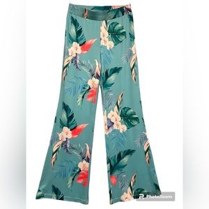 Women’s plazzo pants